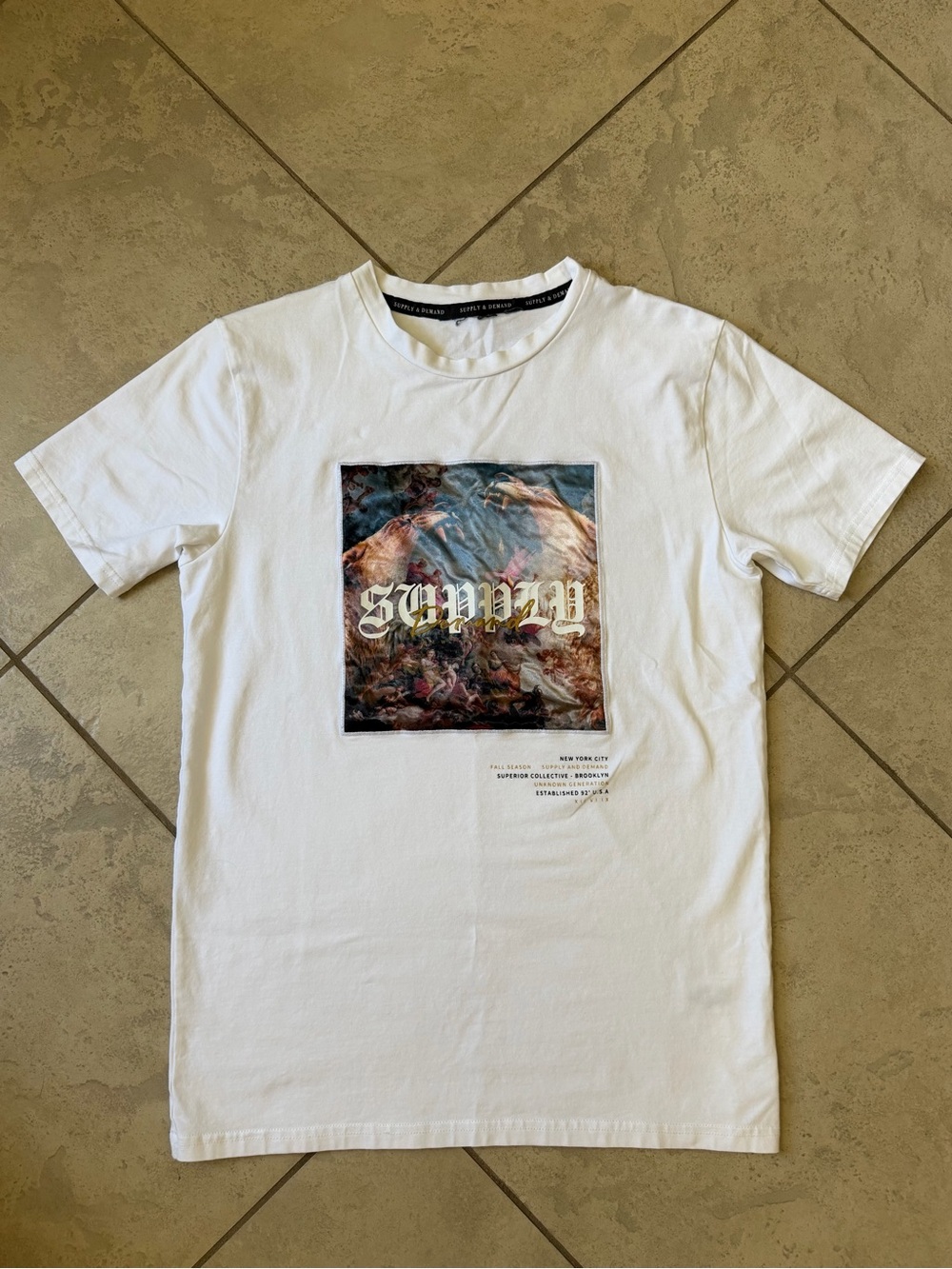 White Graphic Crew Neck T-Shirt with Artistic Square Print